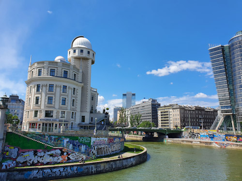 donaukanalurania.jpg